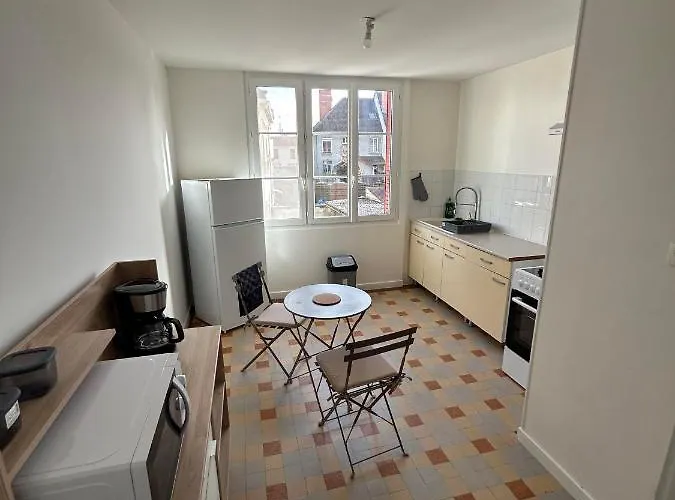 Centre D * Arcis-sur-Aube